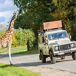 펜션 Luxuszelt Im Serengeti Park *