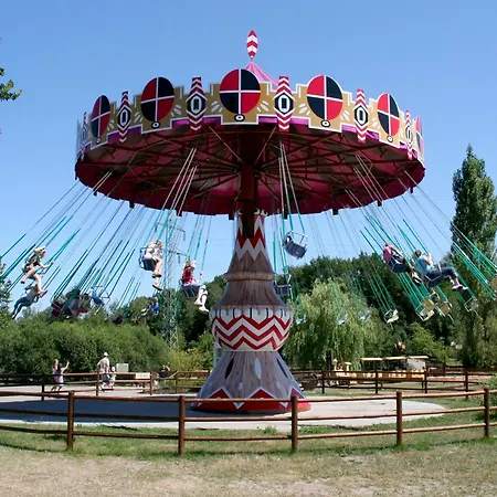 בית נופש Luxuszelt Im Serengeti Park *