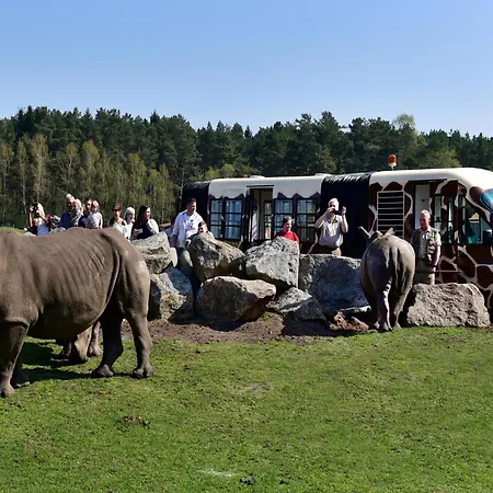 בית נופש Luxuszelt Im Serengeti Park *